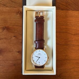 Daniel Wellington Dapper Women’s Watch - like new